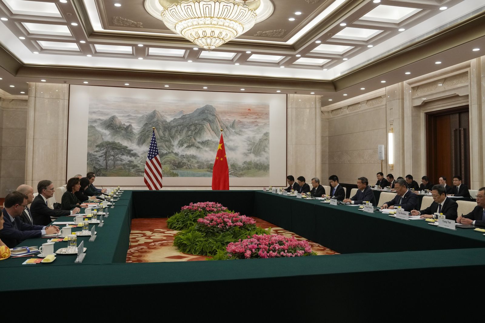 Raimondo in fresh talks on trade disputes to restore US-China ties