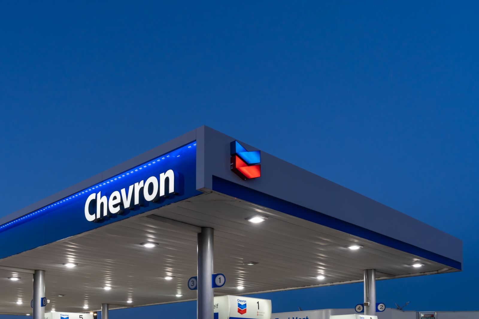 Oil companies pay influencers on Instagram and TikTok for ads