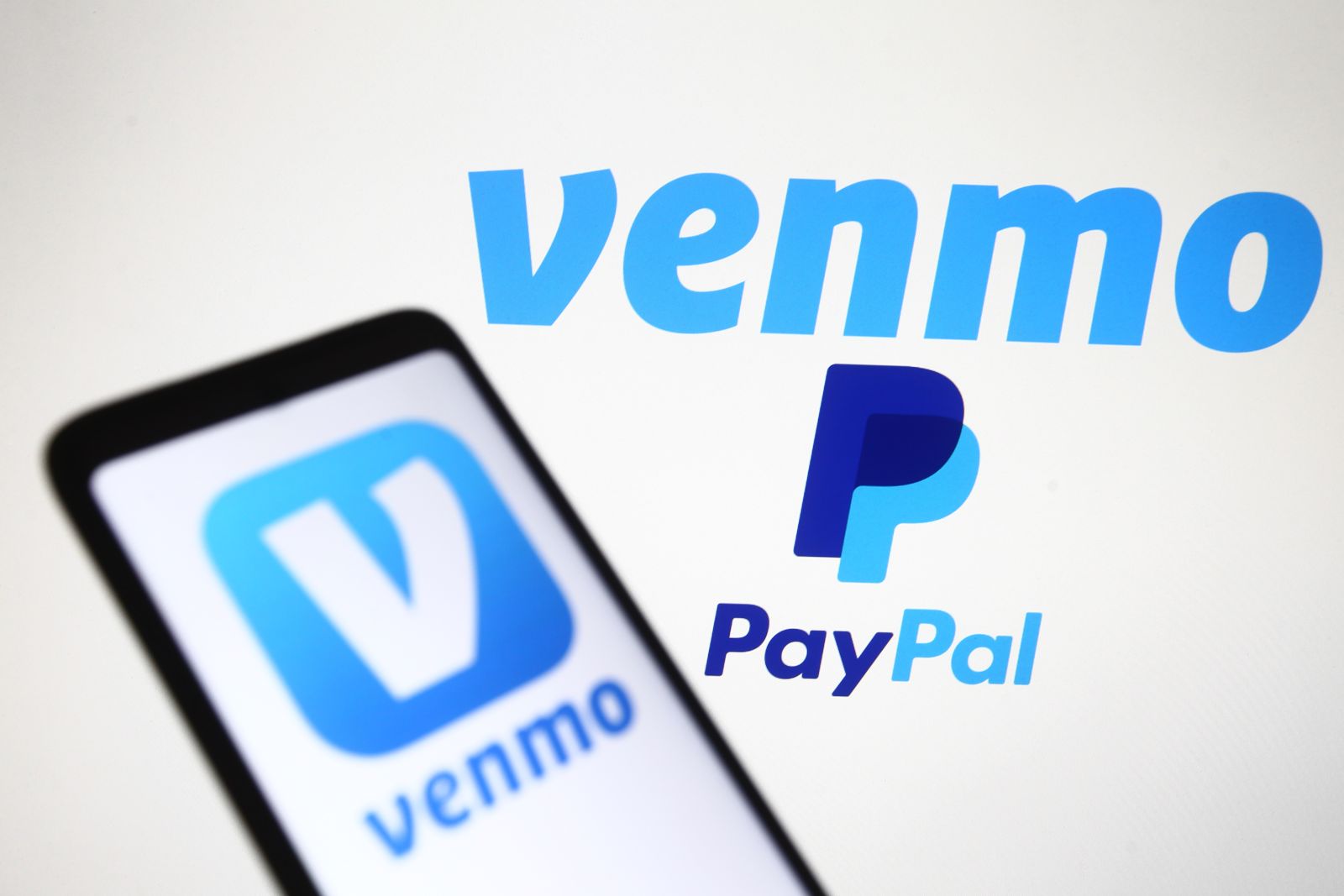 PayPal launches US Dollar-backed stablecoin