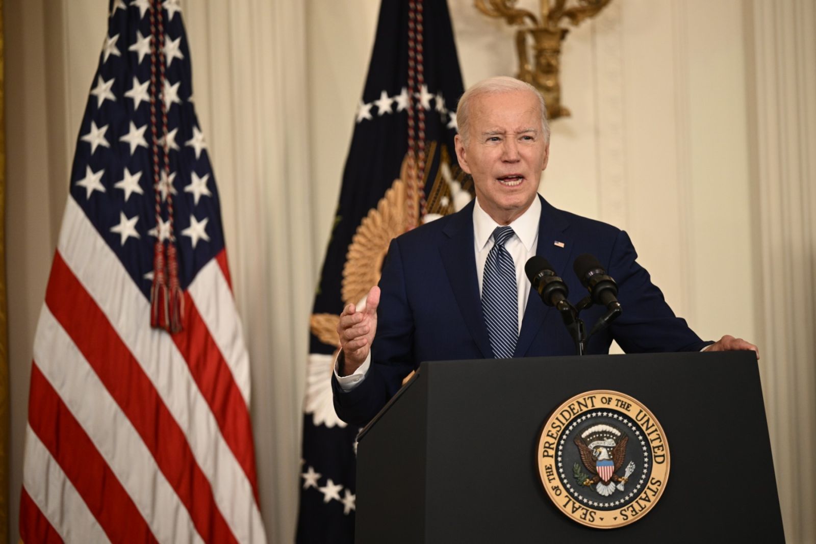 Congress passes stopgap bill, dumps US aid to Israel, Ukraine