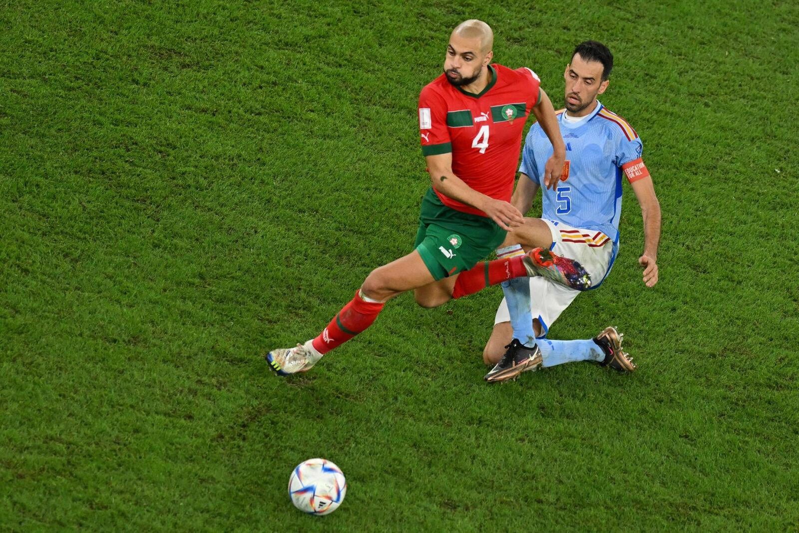 برشلونة