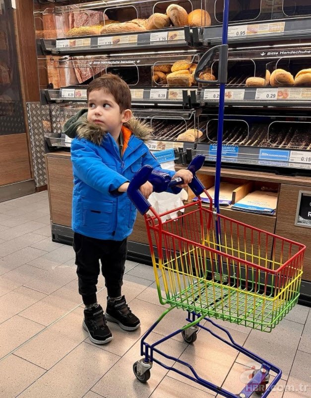 Karan Özçivit alışverişi
