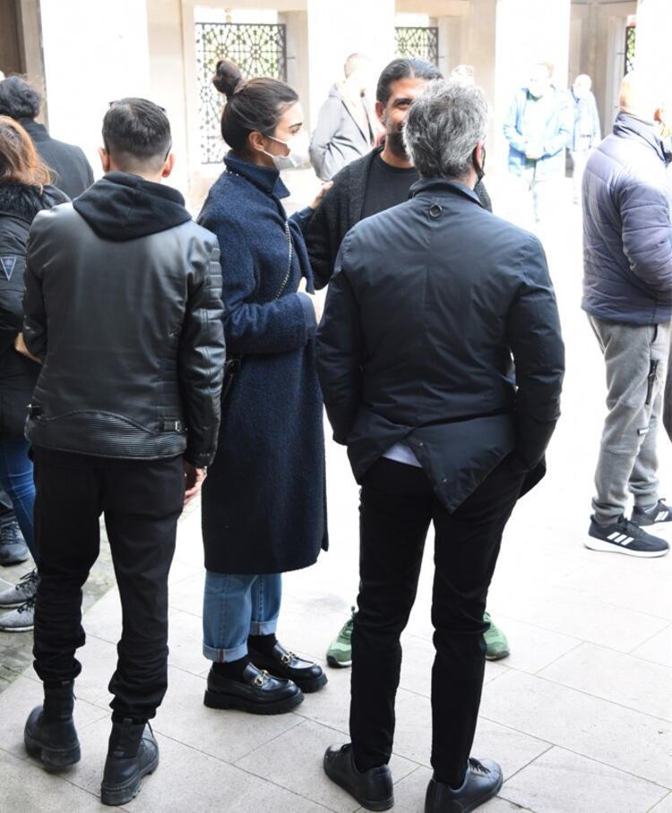 Tuba Büyüküstün shocked of Sami Saydan son's death Tuna Saydan Sami Saydan'ın oğlunun ölümüyle şok oldu Tuna Saydan'ın ölümü