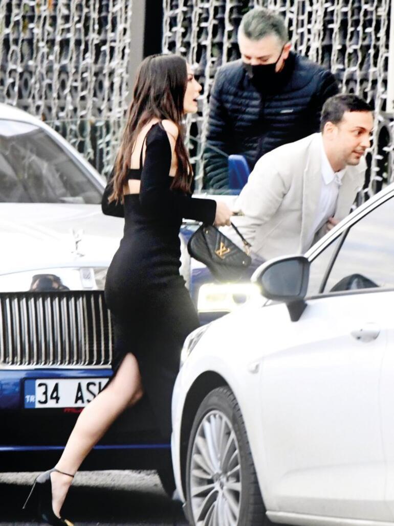 Abartılı! Oğuzhan Koç'un Demet Özdemir'e Evlilik Teklifinin Maliyeti