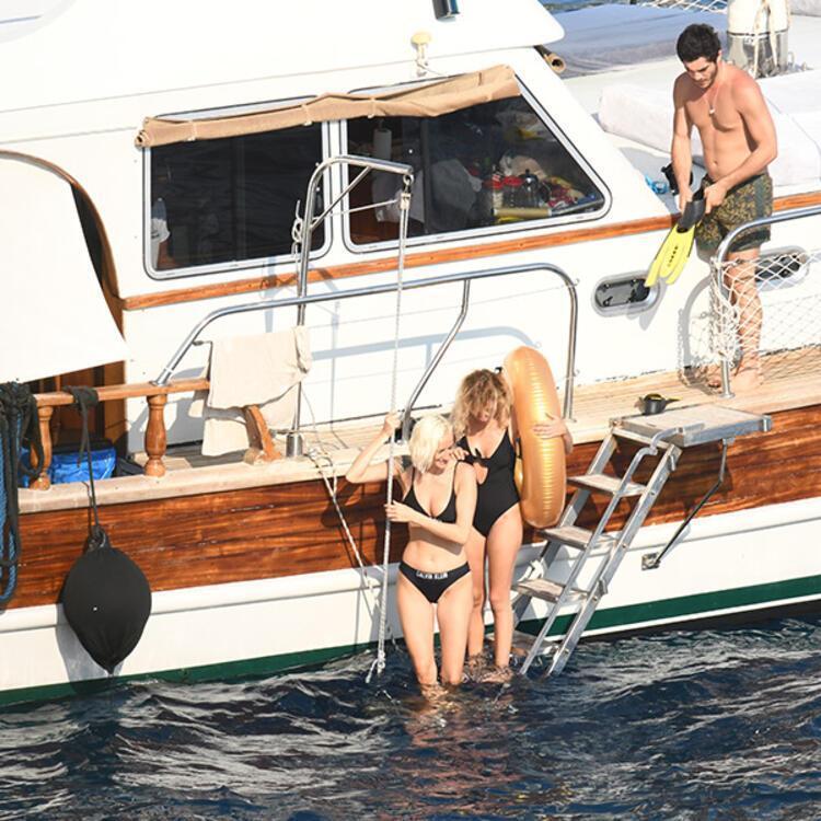 Burak Deniz Didem Soydan Göcek Aşk Taşımak tatil