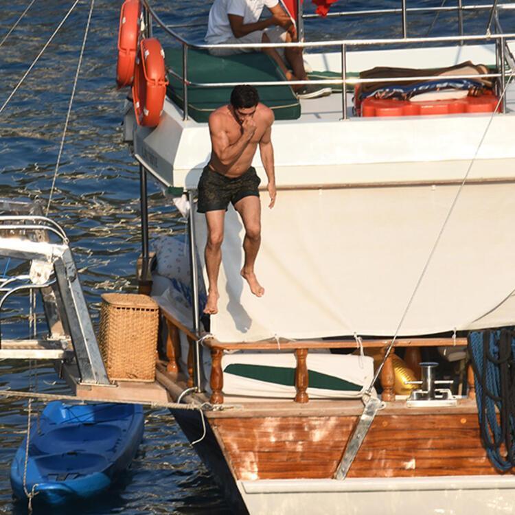 Burak Deniz Didem Soydan Göcek Aşk Taşımak tatil