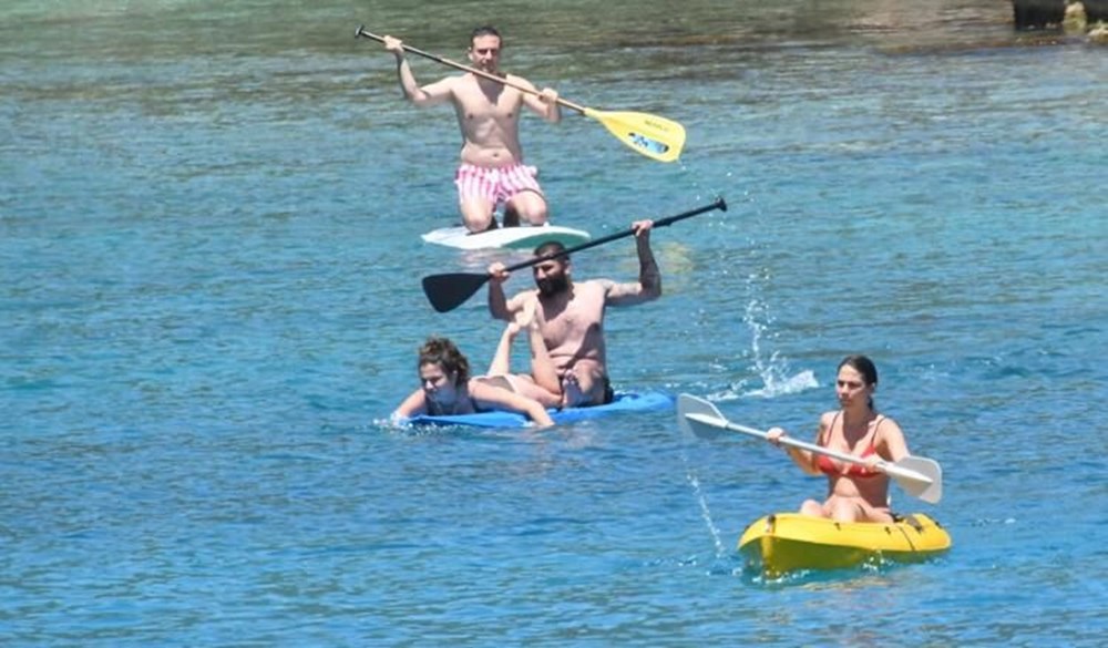 Demet Özdemir Oğuzhan Koç Aslı Bekiroğlu Çağrı Telkıvıran Fethiye Muğla Balıkesir Ayvalık vacation summer