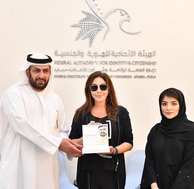 elissa sheer bra dubai golden residency small boobs new face plastic surgery before and after