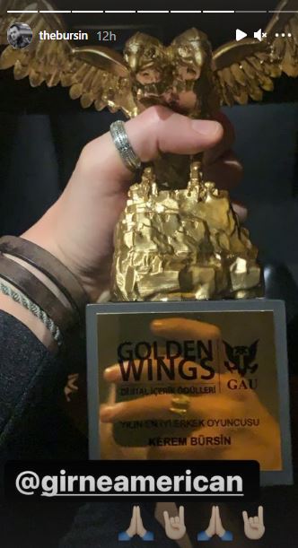 Kerem Bürsin GAÜ Golden Wings Awards Dijital İçerik Ödülleri 2020 