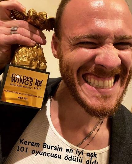 Kerem Bürsin GAÜ Golden Wings Awards Dijital İçerik Ödülleri 2020 