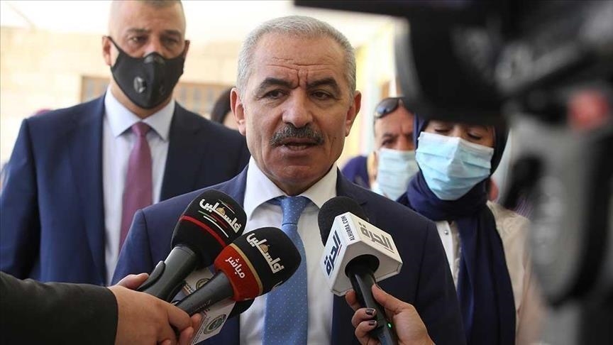 ""رئيس الوزراء الفلسطيني محمد اشتية