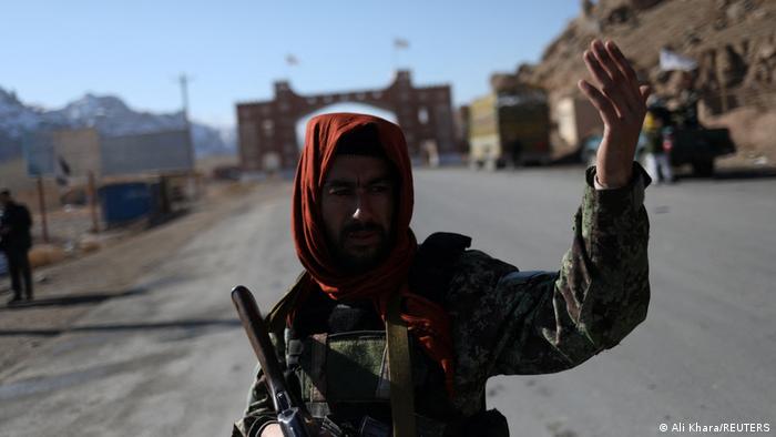 ""عناصر طالبان لا يبدون اي تسامح مع المثليين جنسيا في البلاد