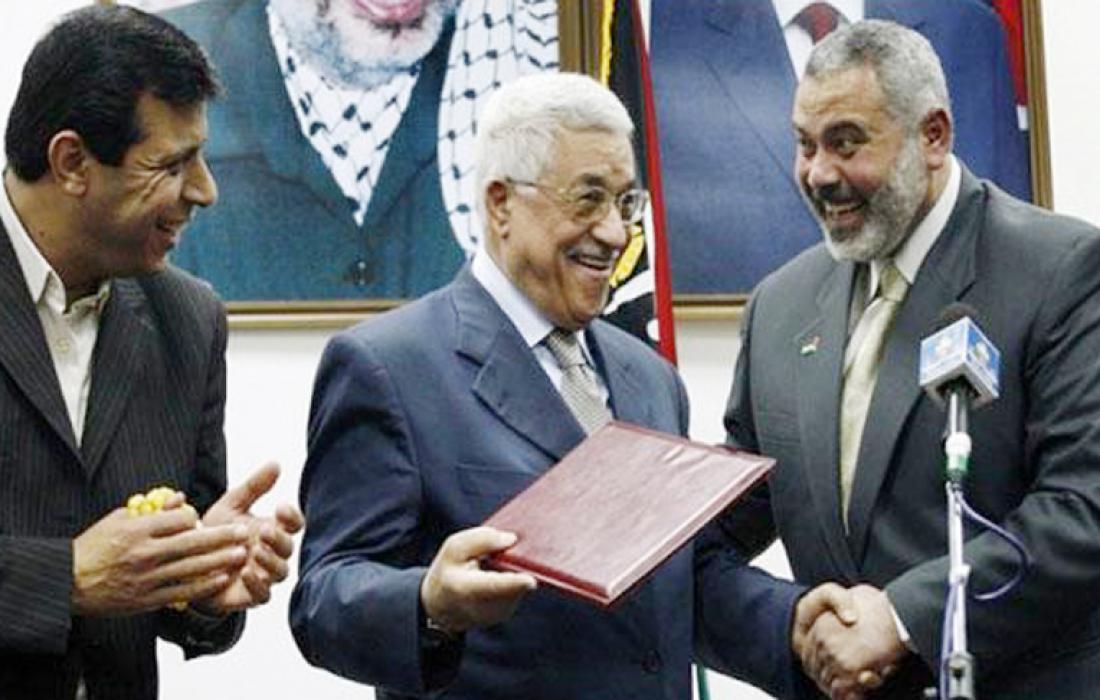 اتهام دحلان بالتلكؤ في الدفاع عن غزة