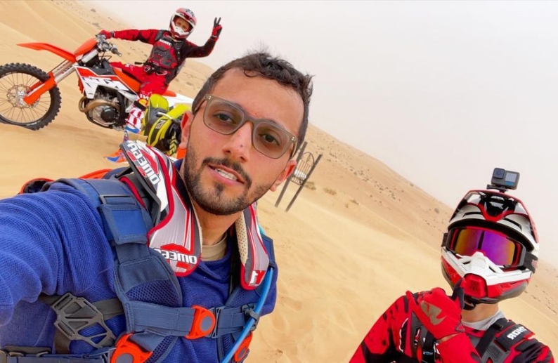 "الشيخ مكتوم بن ماجد بن عبيد آل مكتوم"