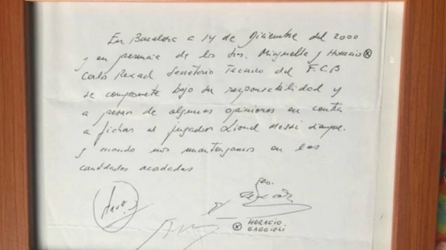 عقد ميسي مع برشلونة