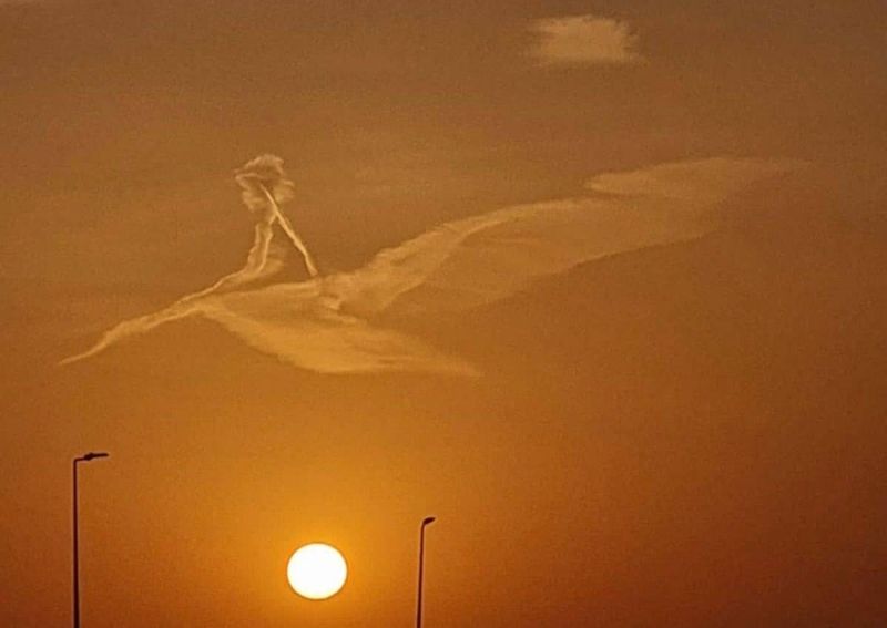 "سحابة ركامية في سماء السعودية"