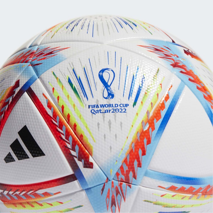 "تصميم كرة كأس العالم 2022"