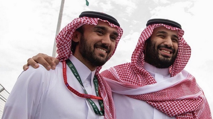 الأمير عبد العزيز بن تركي آل سعود برفقة الأمير محمد بن سلمان