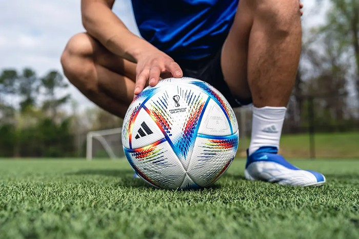 "تصميم كرة كأس العالم 2022"