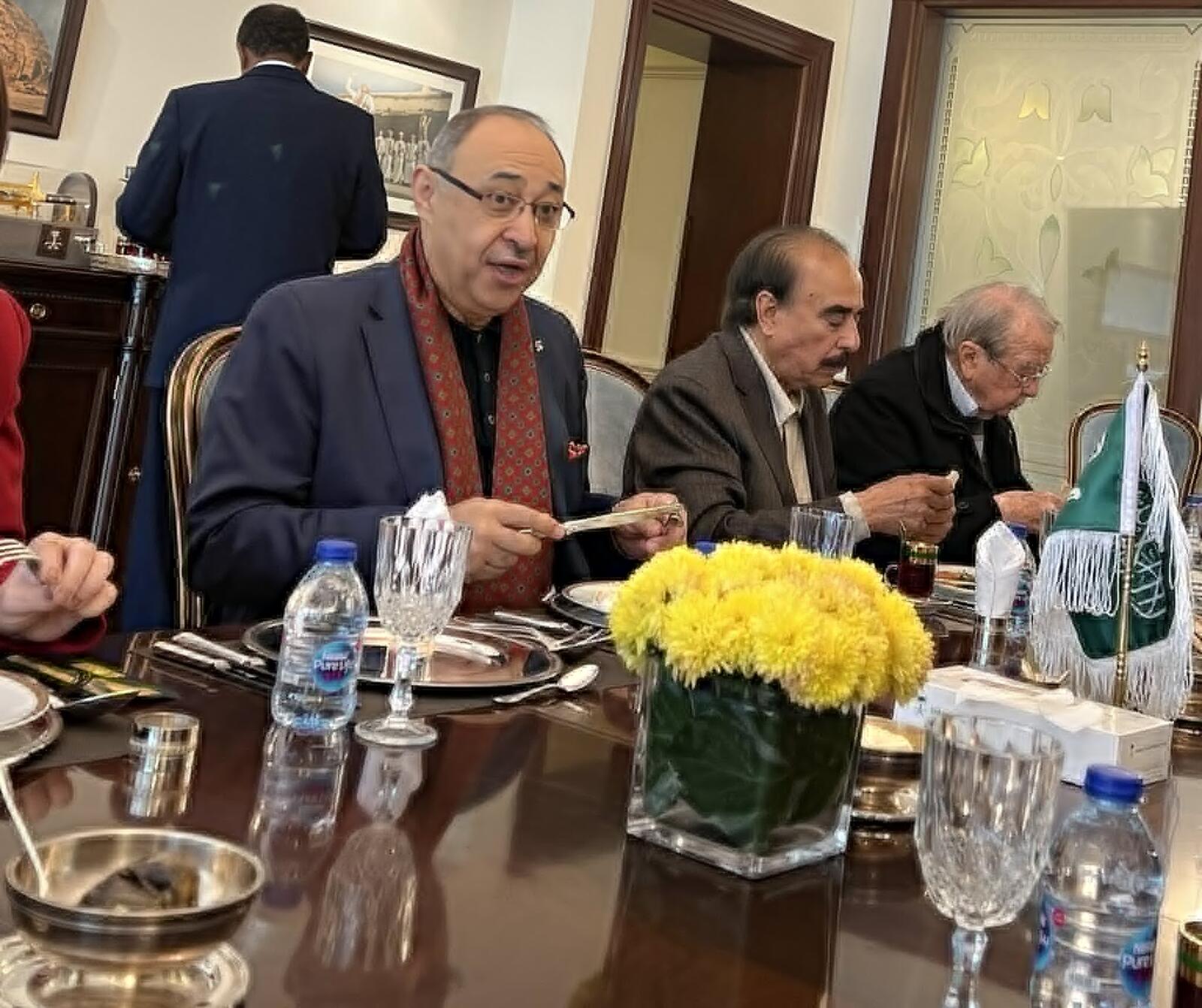 جانب من إفطار السفير السعودي في الأردن