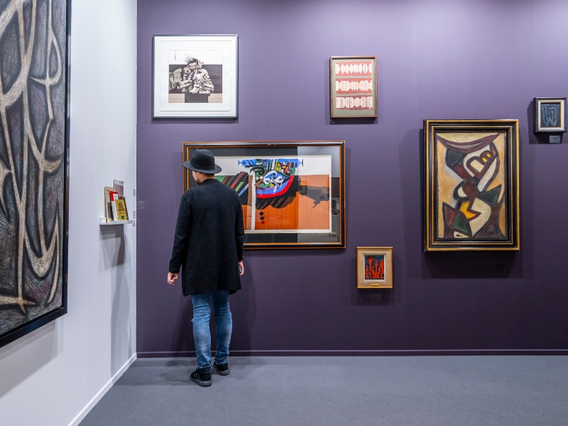 فعاليات  معرض "آرت دبي" بدورته الخامسة عشرة