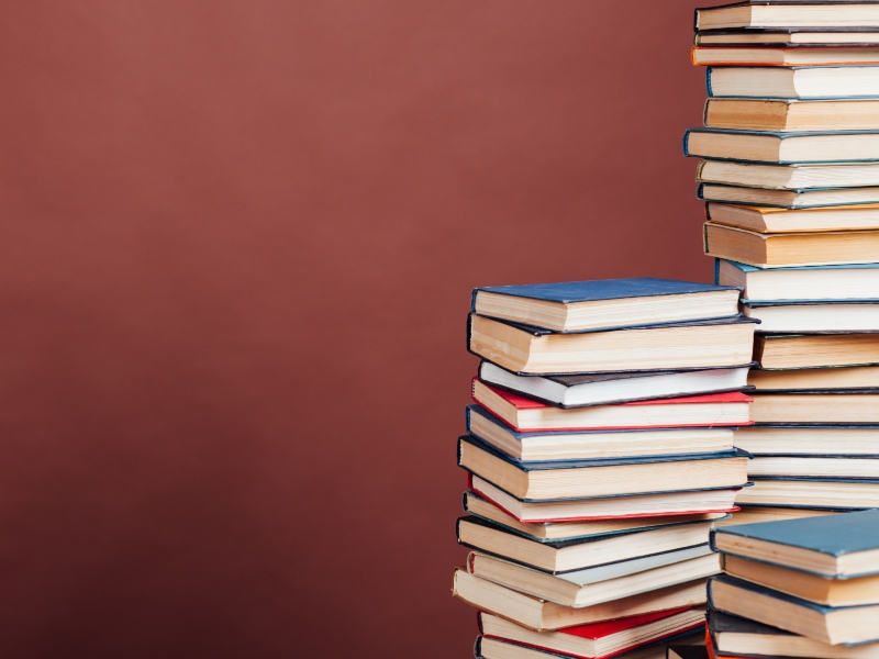 انطلاق مهرجان الوراقين للكتاب في الشارقة