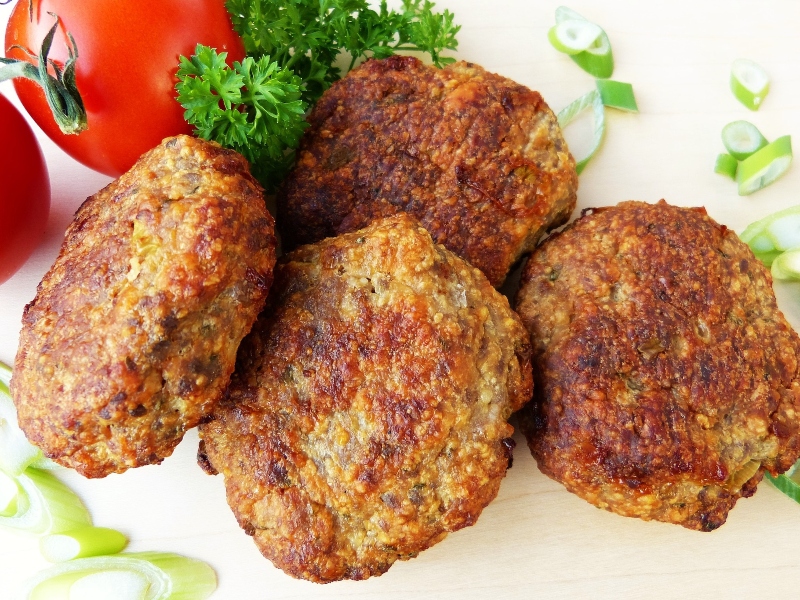 برغر لحم الضأن على الطريقة المغربية