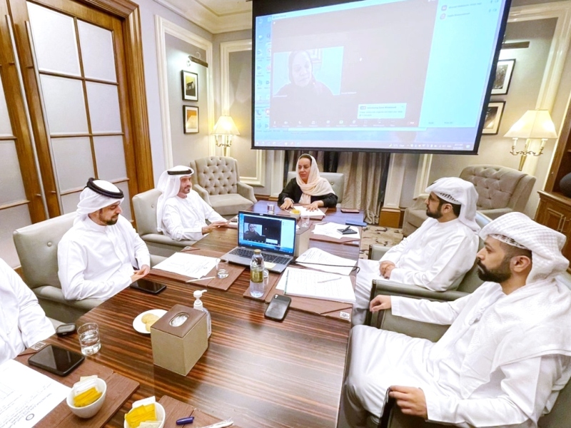 تمديد المشاركة في جائزة «فتاة العرب» للشعر 
