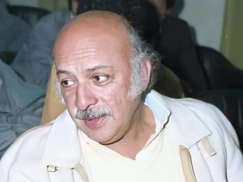 رحيل الشاعر العراقي الكبير مظفر النواب