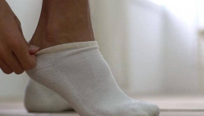 أدلة مدة المسح على الجوربين للمقيم