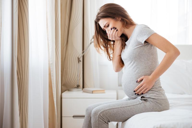 أعراض الحمل المبكرة عقب التخصيب مباشرةً