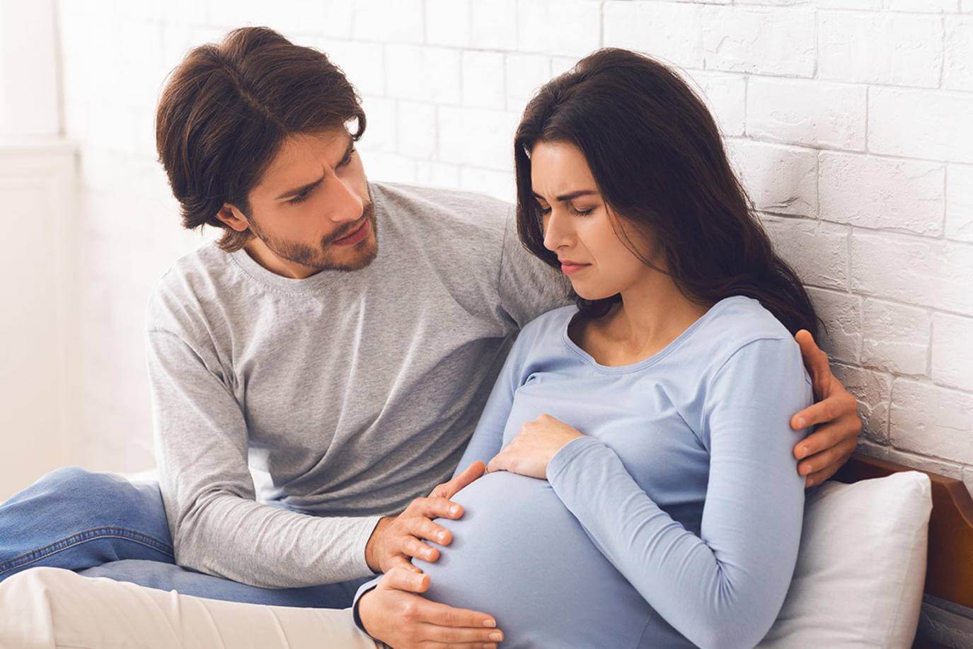 ماهي مسببات موت الجنين في الشهر التاسع