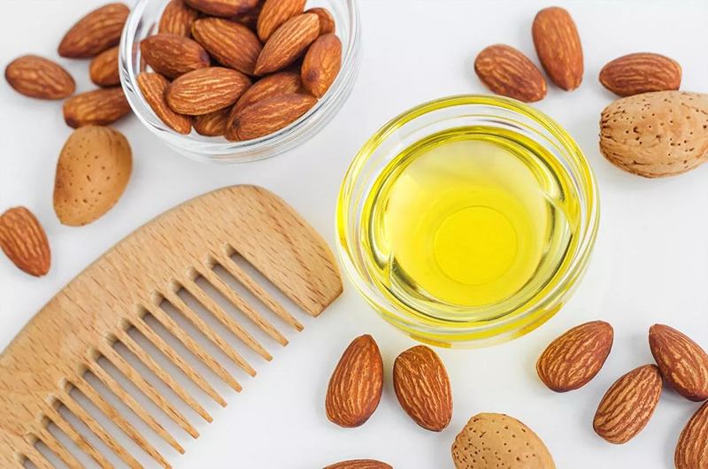 هل زيت اللوز الحلو مفيد للشعر