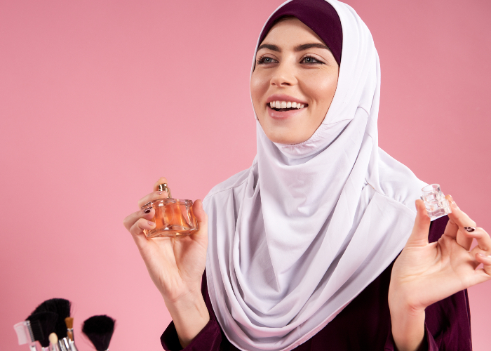 العطر يبطل الصيام للنساء