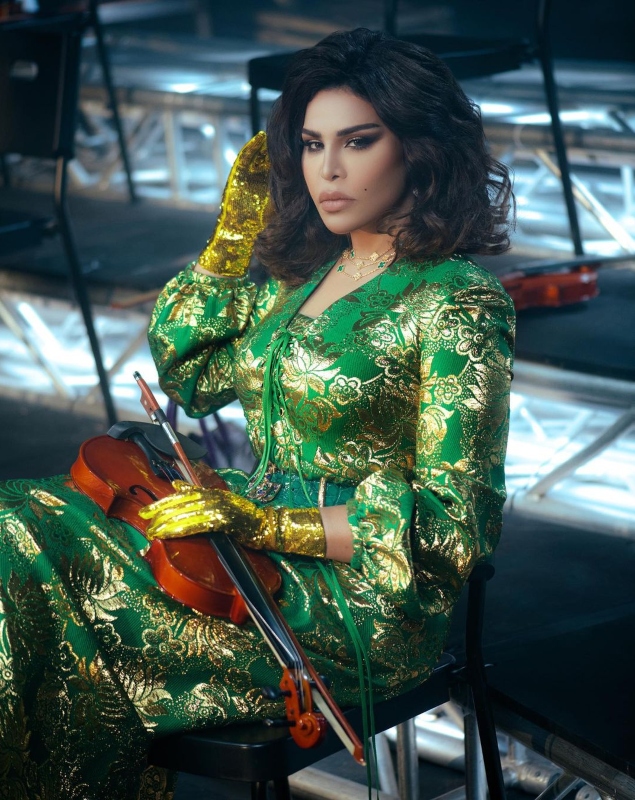 استلهمي إطلالتك في اليوم الوطني السعودي من الفنانة أحلام