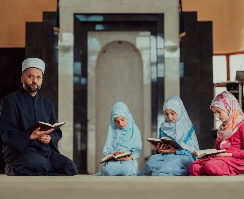 دعاء عند خروج أولادك إلى المدرسة