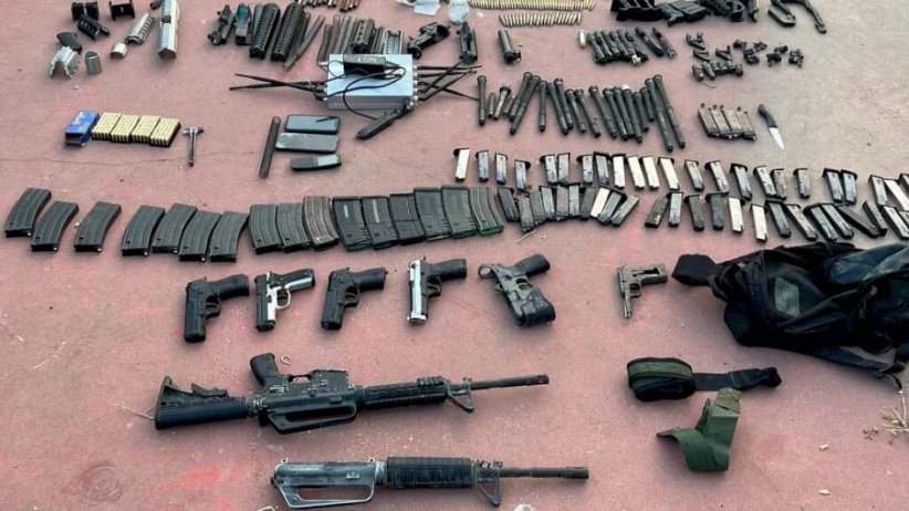 العثور على أسلحة خلال اقتحام منزل في نابلس