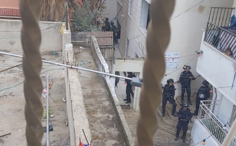 اقتحام منزل الشهيد فادي أبو شخيدم