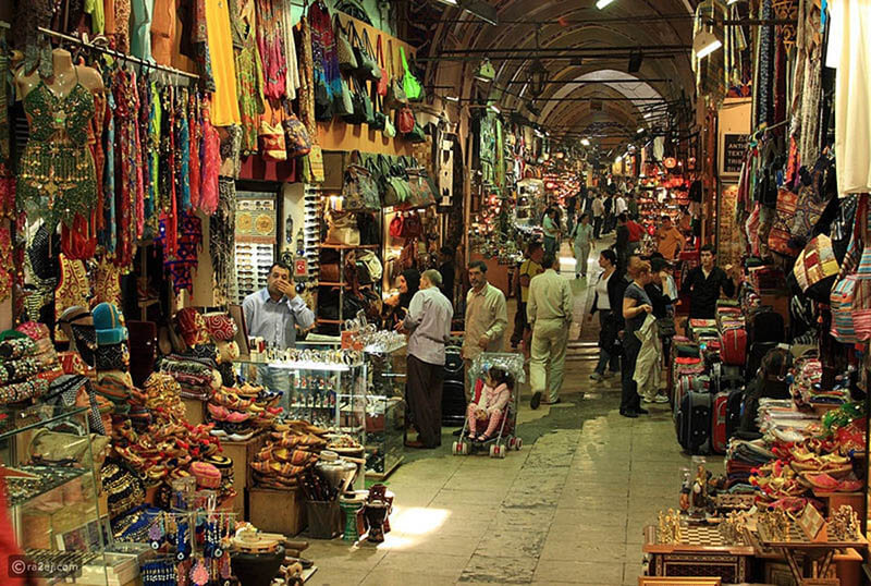 أين يقع سوق لالالي في اسطنبول؟