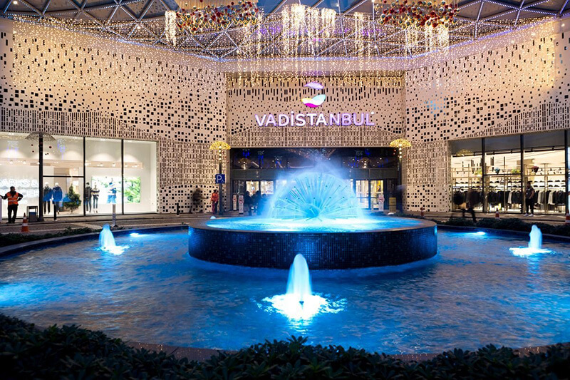 الخدمات الموجودة في مول وادي اسطنبول