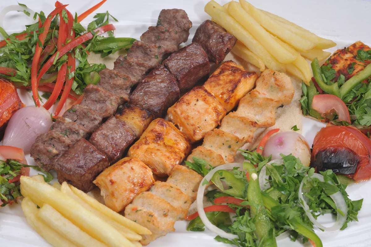 المطاعم والمقاهي في لونا بارك اضنة