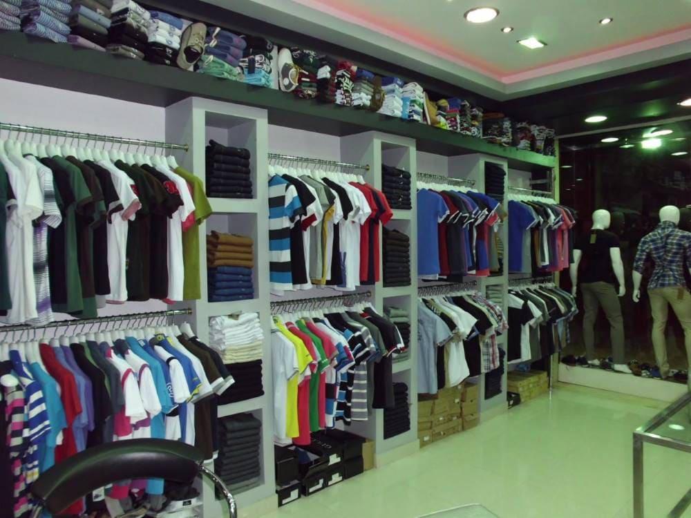 محلات الأزياء