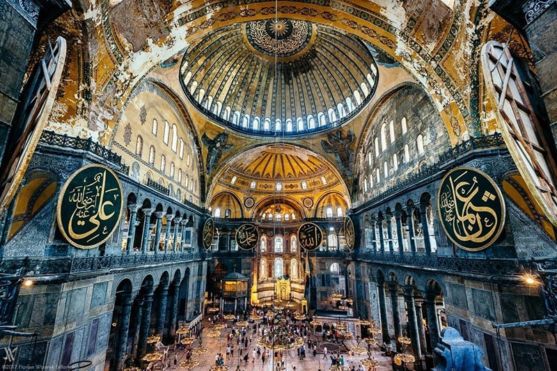 مسجد آيا صوفيا من الداخل