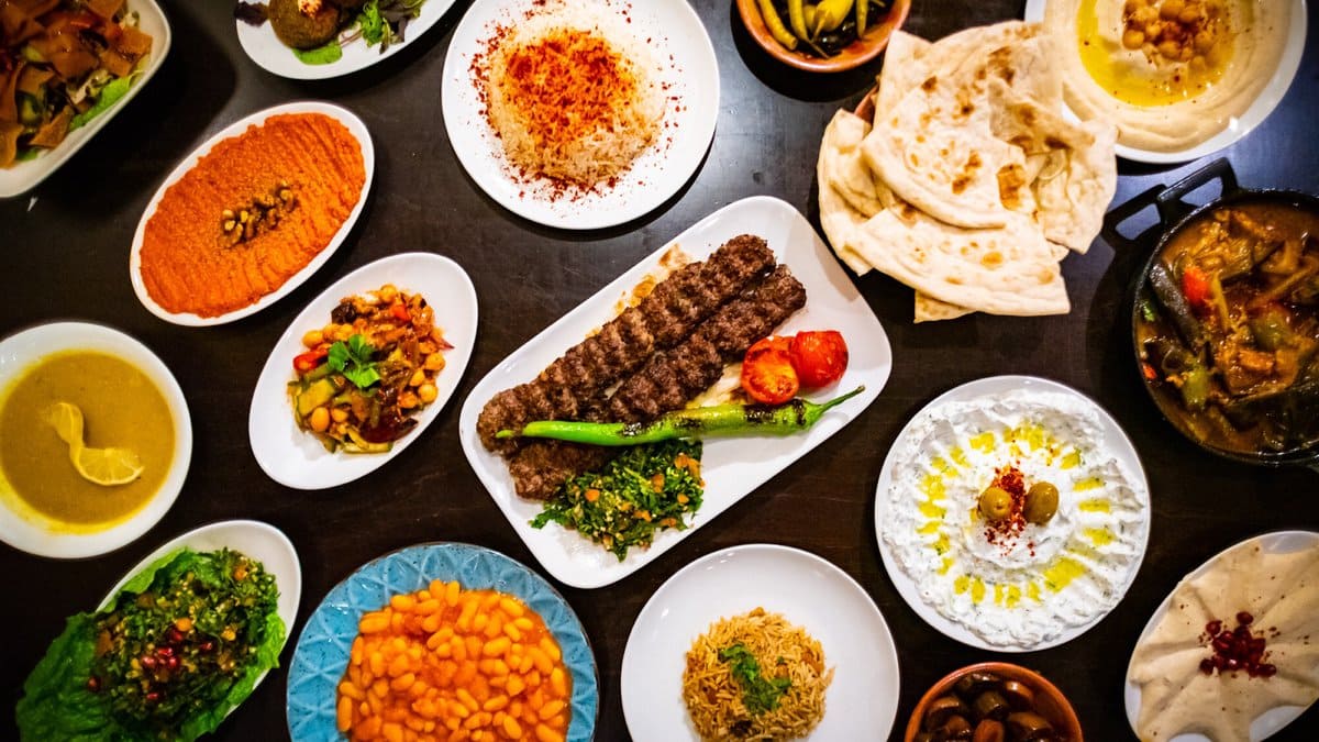 مطاعم مدينة ديرينكويو
