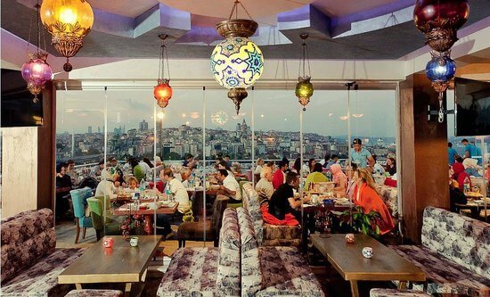 مطعم وكافيه حصن علا