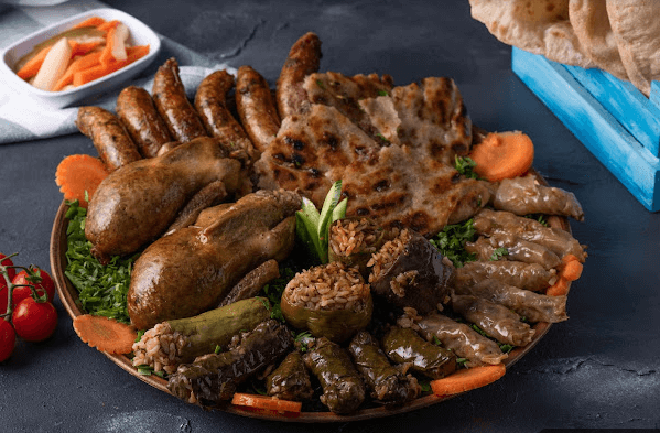  مطعم البيت المصري في شيرين إيفلار