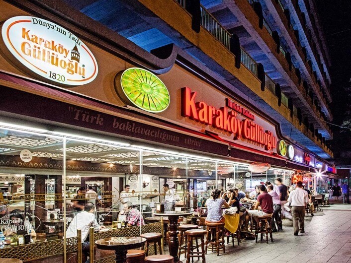 Karaköy Güllüoğlu - Nadir Güllü