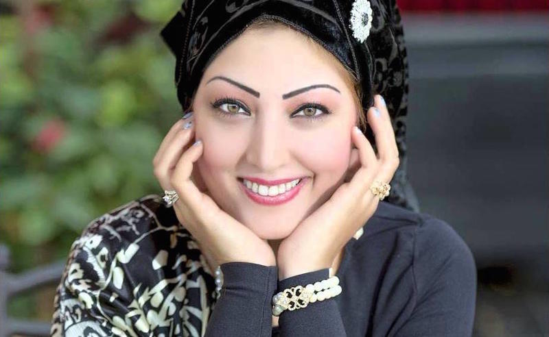 سميرة عزيز