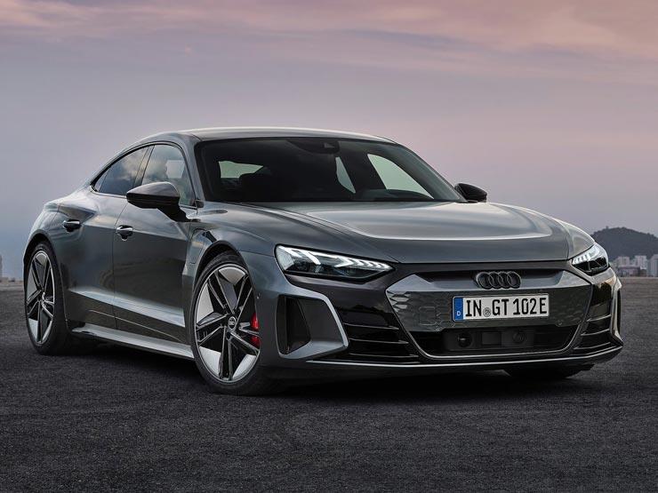 سيارة أودي e-tron GT