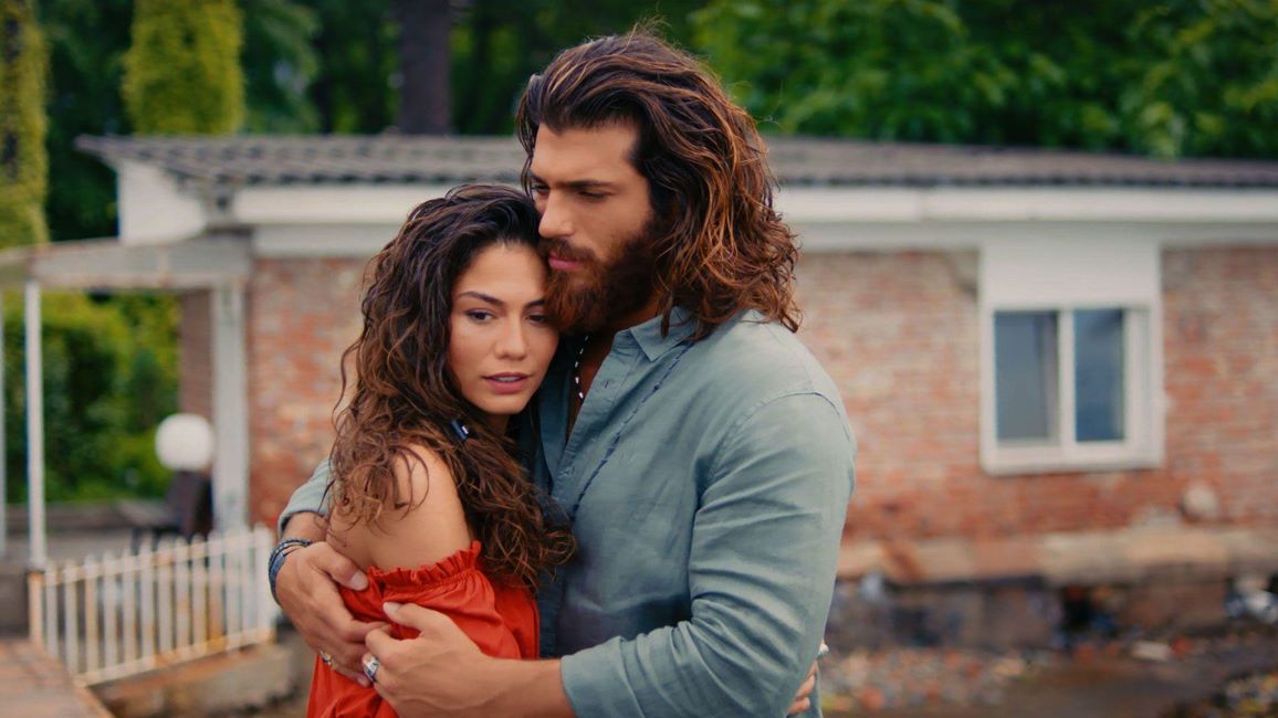 can yaman ve demet özdemir